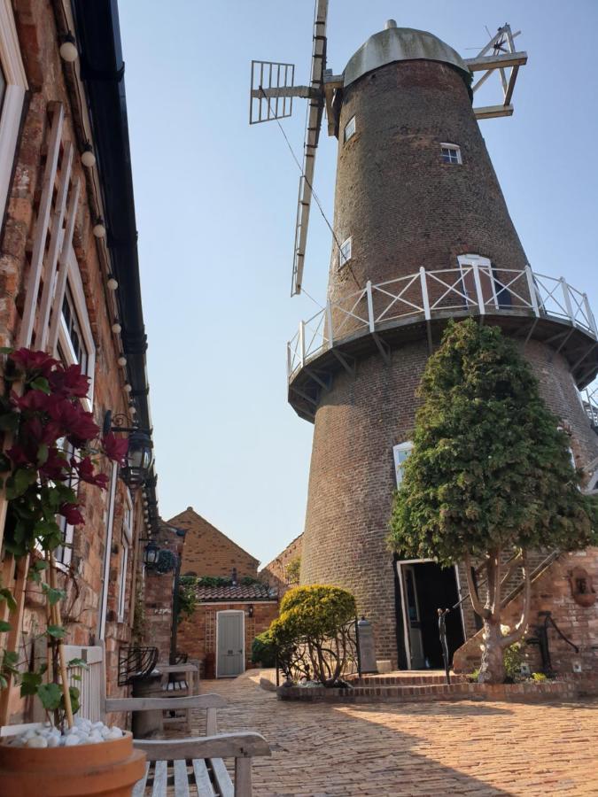 The Windmill Hotell Scarborough Exteriör bild