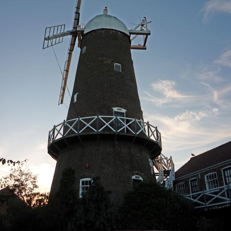 The Windmill Hotell Scarborough Rum bild